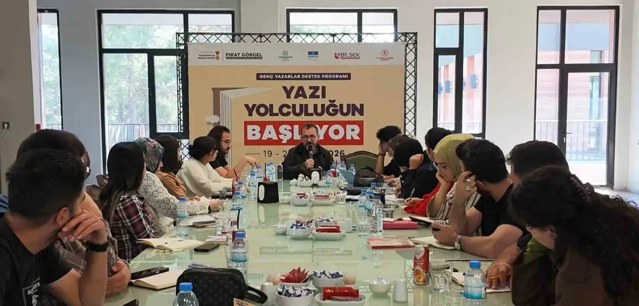 UNESCO Edebiyat Şehri Kahramanmaraş’ta ‘Genç Yazarlar Destek Programı’ tamamlandı