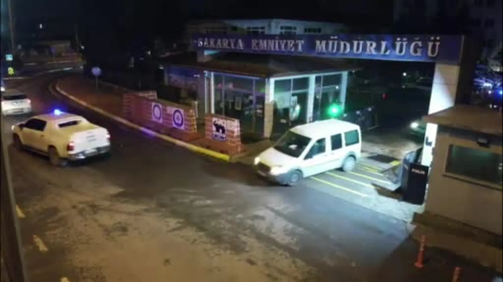 Sakarya’da DEAŞ operasyonu: 2 tutuklama, 2 sınır dışı