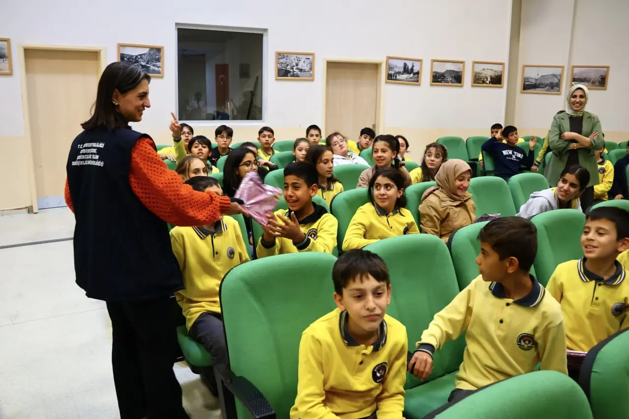 Bayburt’ta öğrencilere iklim değişikliği eğitimi verildi