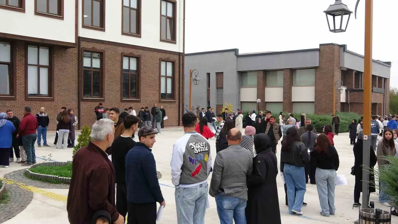 Kastamonu’da binlerce adayın KPSS heyecanı başladı