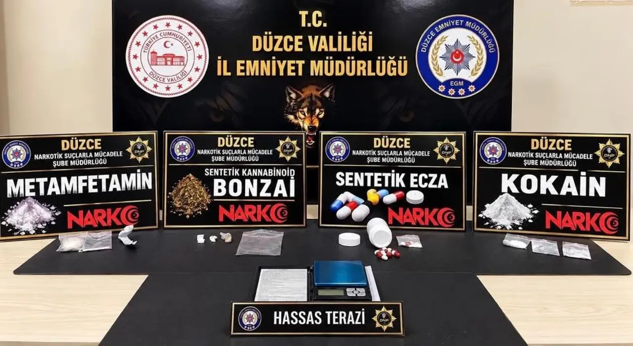 Düzce’de zehir tacirlerine darbe: 40 şüpheliye işlem yapıldı