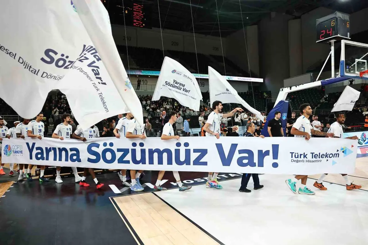 Türk Telekom COP31 mesajını Avrupa basketbol sahnesine taşıdı: "Yarına sözümüz var"