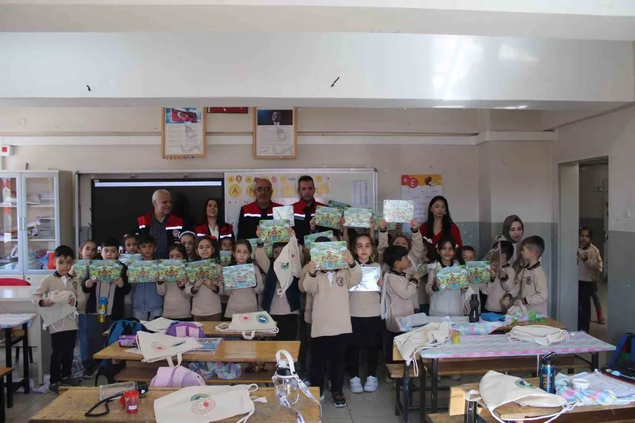 Erzincan’da öğrencilere organik tarım eğitimi