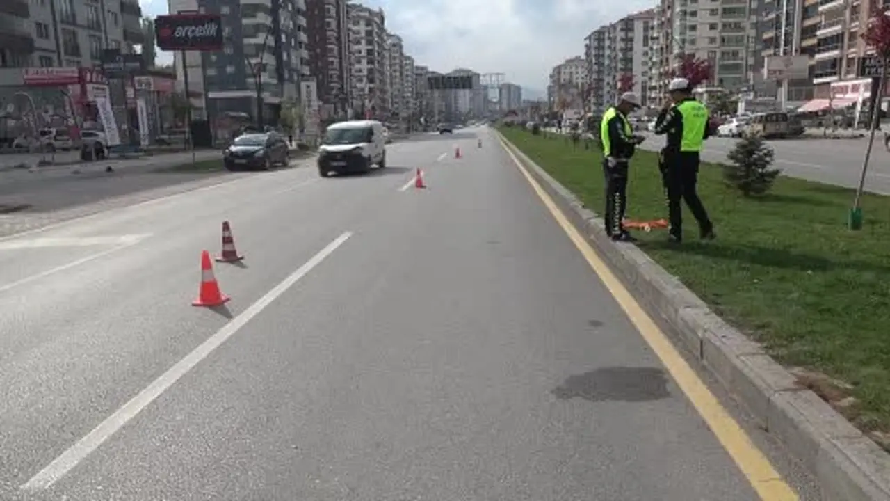 Malatya’da motosiklet ile otomobil çarpıştı: 1 ağır yaralı