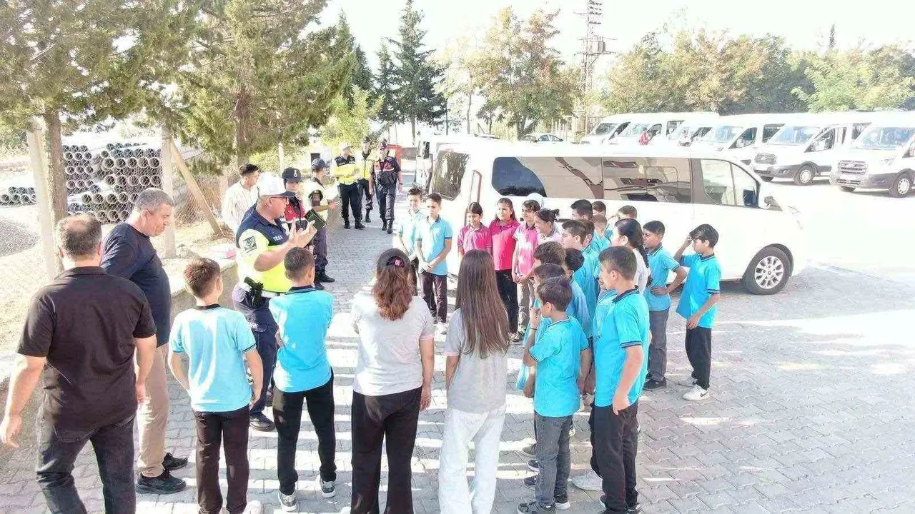 Kahramanmaraş’ta jandarmadan okul çevrelerinde güvenlik denetimi