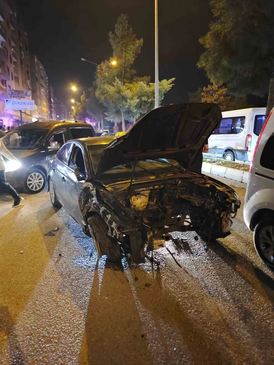 Mardin’de 4 araçlı zincirleme kaza: 3 yaralı