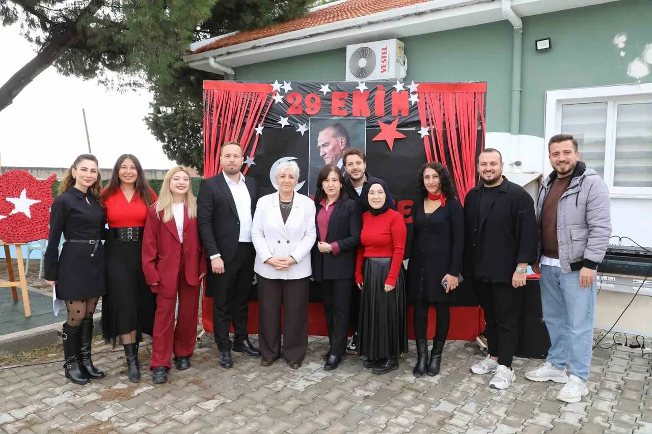 Şehzadeler’de cumhuriyet coşkusu engel tanımadı
