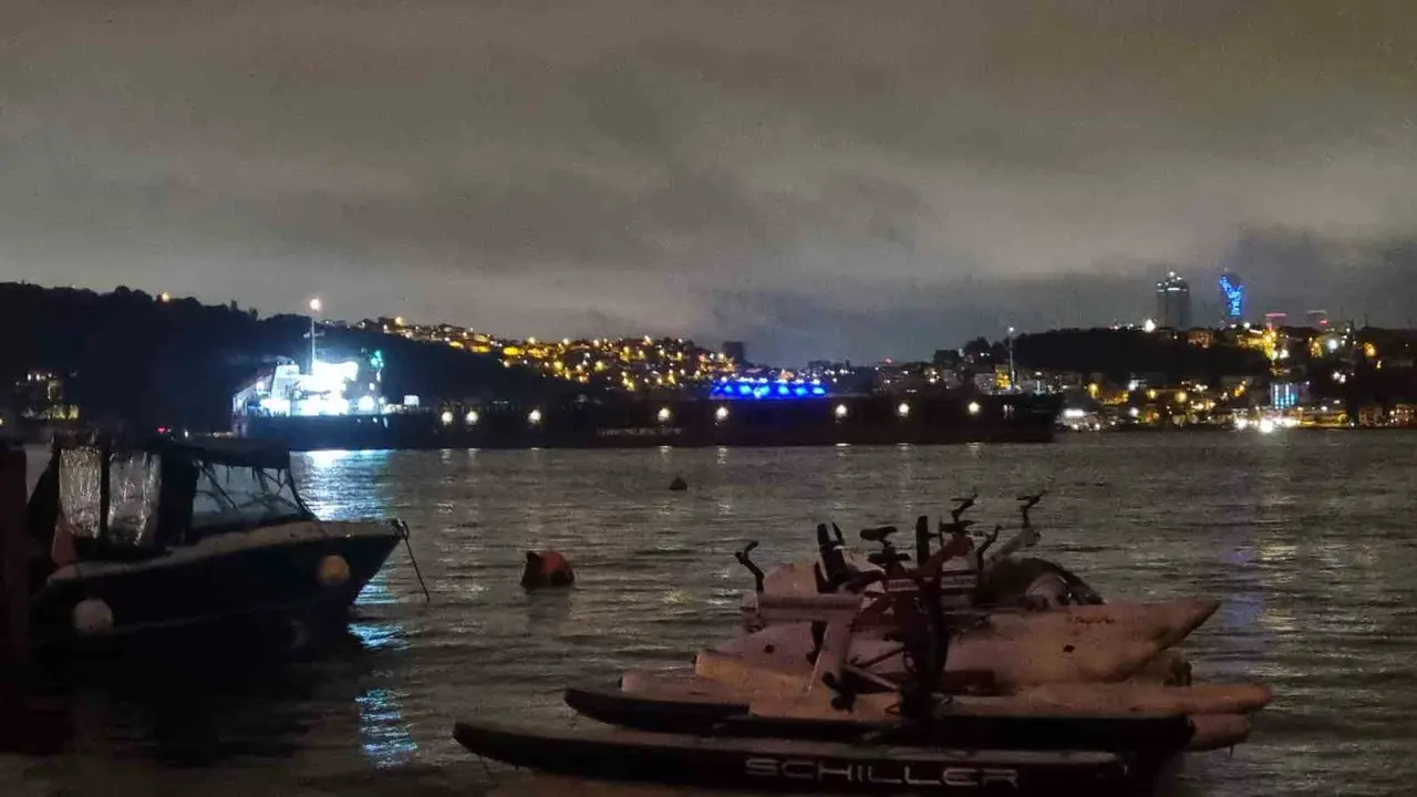İstanbul Boğazı’nda gemi arızası