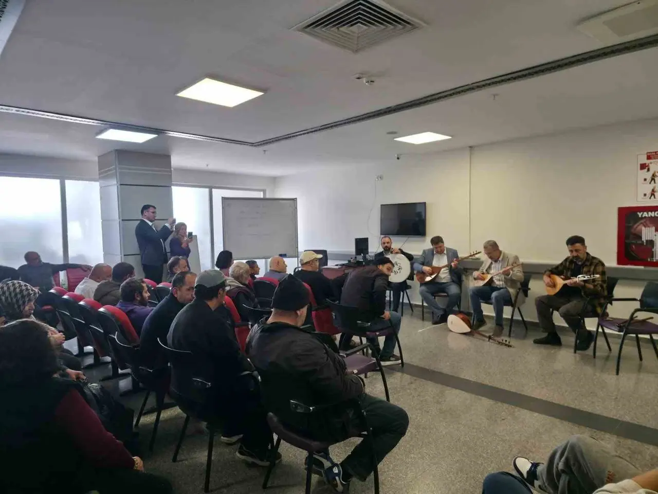 Erzincan’da ruh sağlığı hizmetlerine sanat desteği