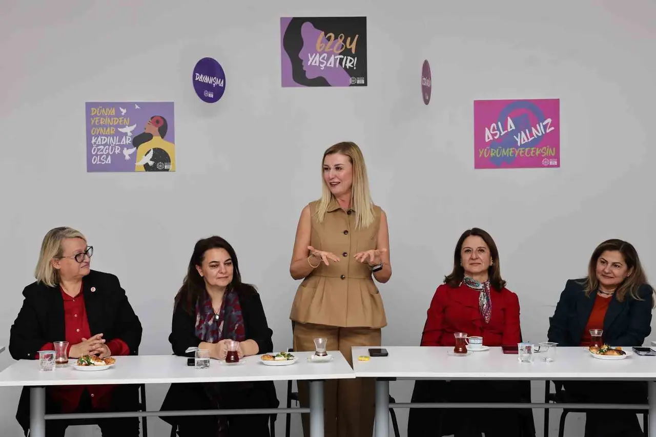 Nilüfer’in kadın muhtarları buluştu