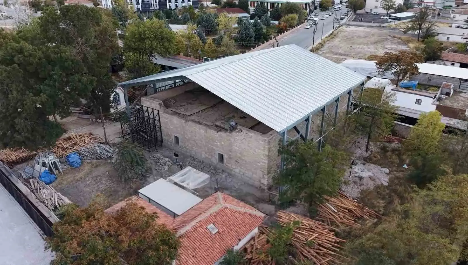(Düzeltme) Eskil Ulu Camii yeniden ibadete açılmayı bekliyor