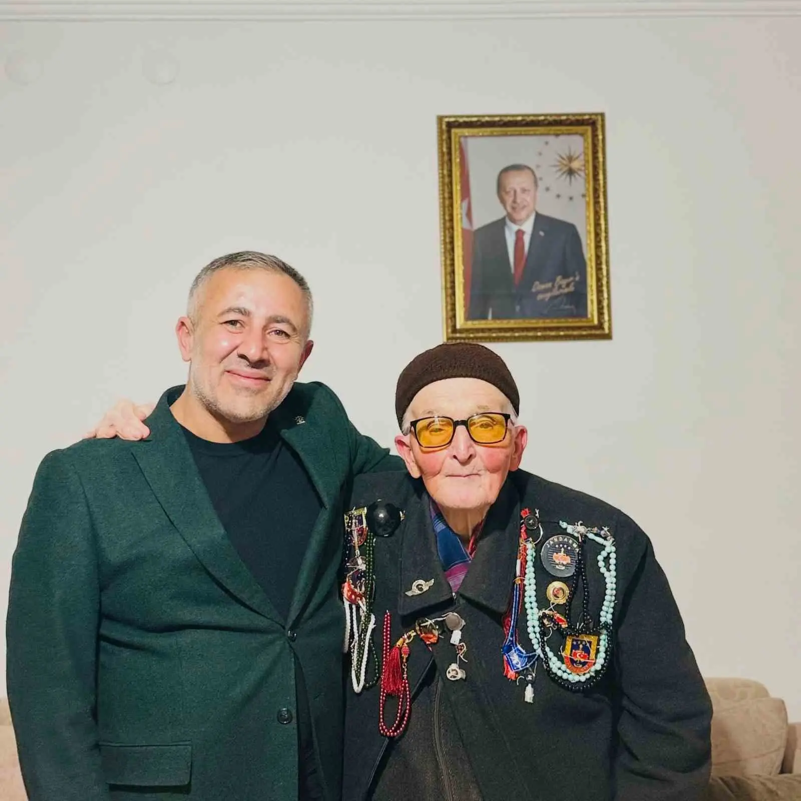 İl Başkanı Yıldırım, şehit babası Bayır ile bir araya geldi