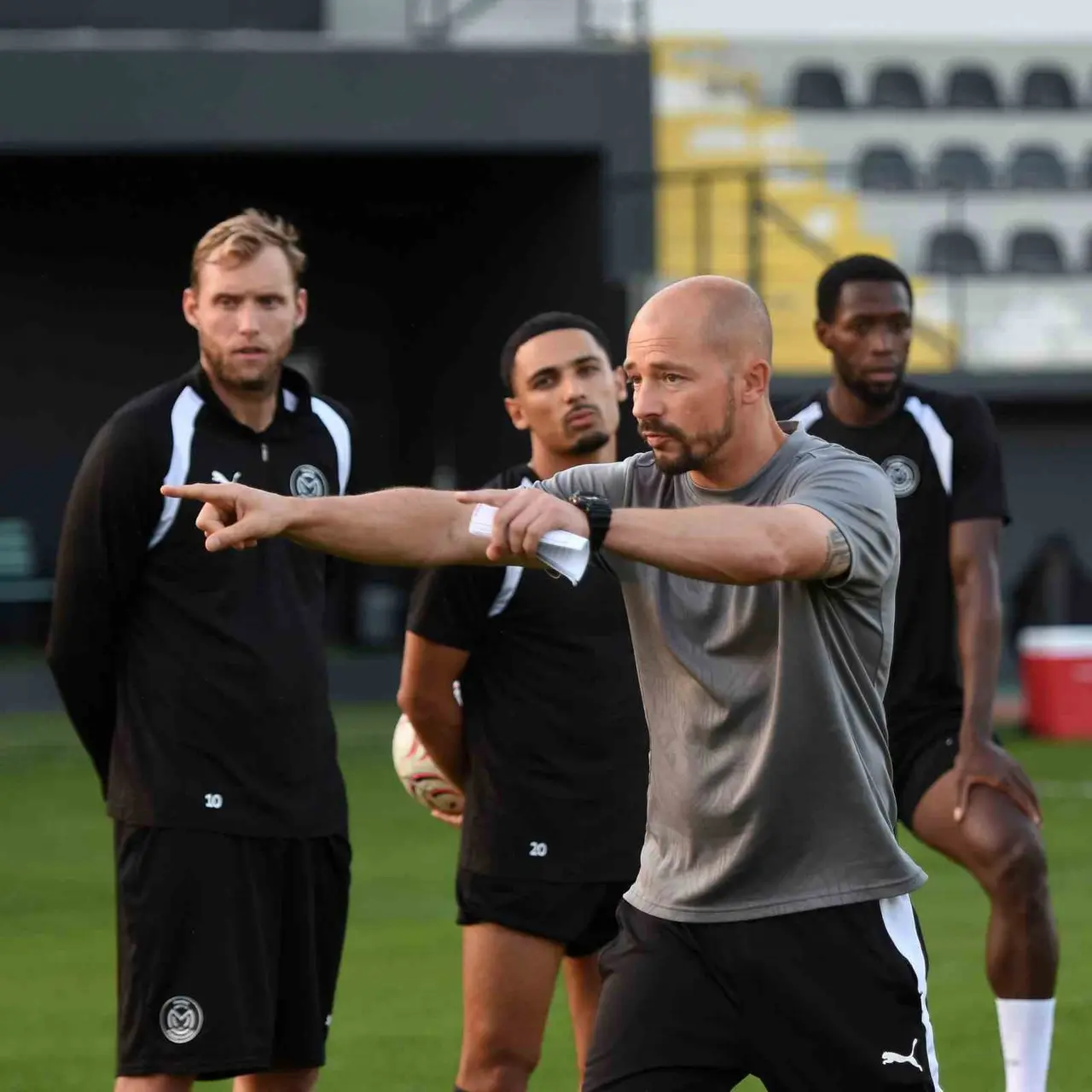 Manisa FK’da El Maestro dönemi başladı