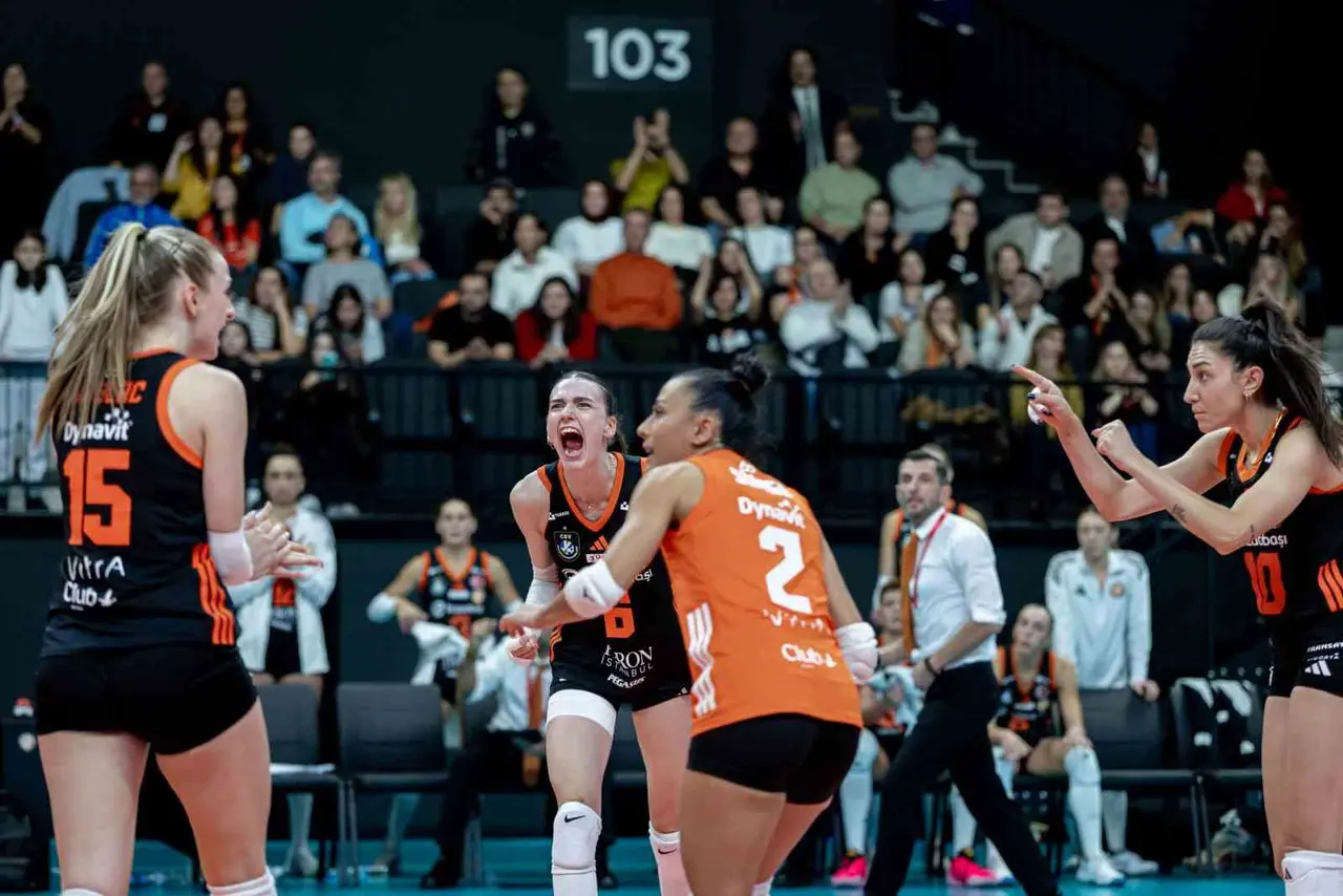 Eczacıbaşı Peron İstanbul, Manisa Büyükşehir Belediyespor’u konuk edecek