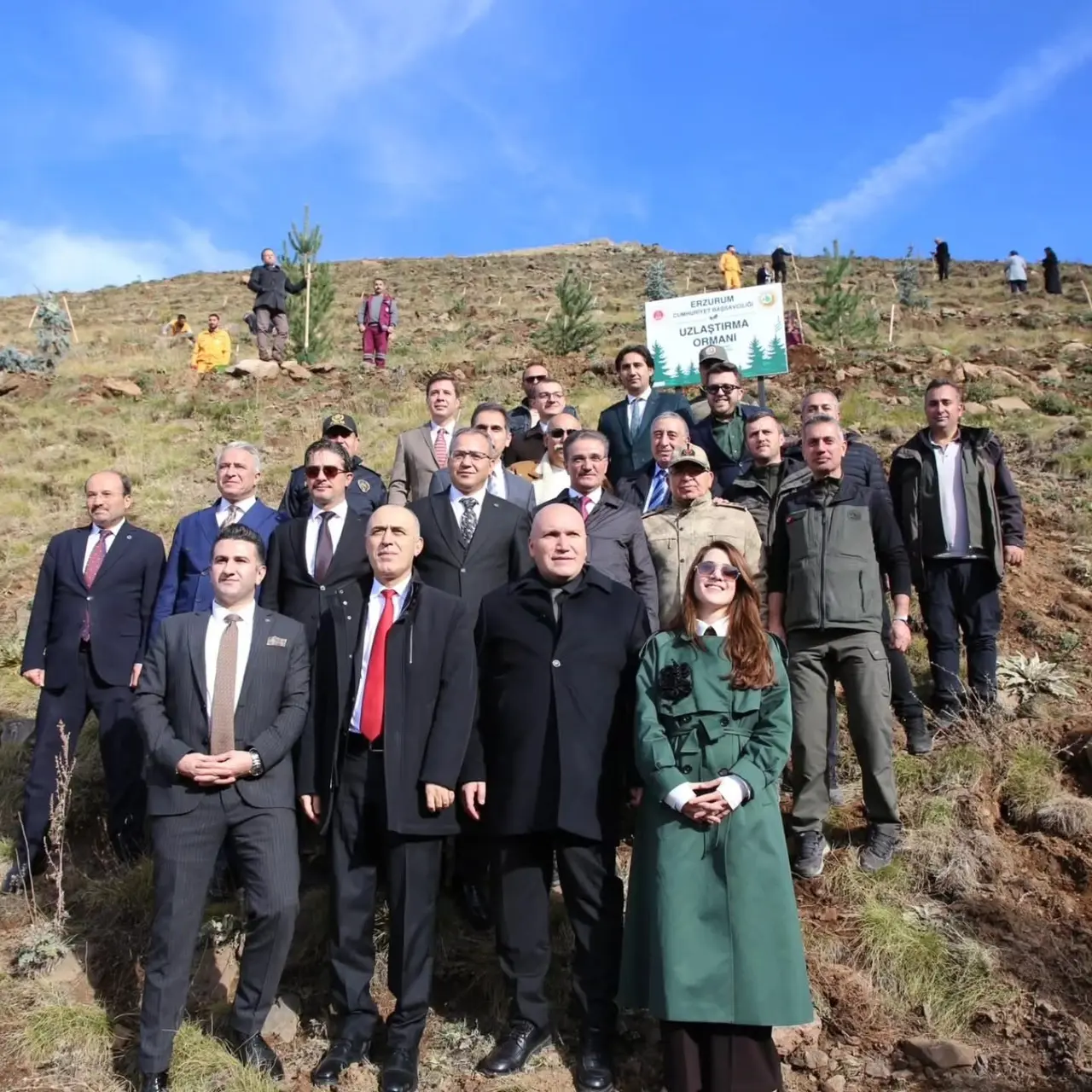 Erzurum’da "uzlaştırma ormanı" açıldı: 20 bin fidan toprakla buluşuyor