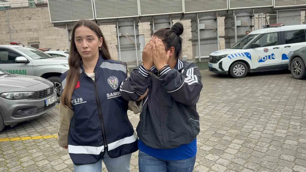 Çocuğuna ’şiddet uyguladığı ve dilendirdiği’ iddia edilen anne gözaltına alındı