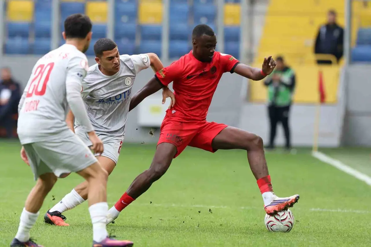 Ziraat Türkiye Kupası: Gençlerbirliği: 5 - Karaköprü Belediyespor: 0