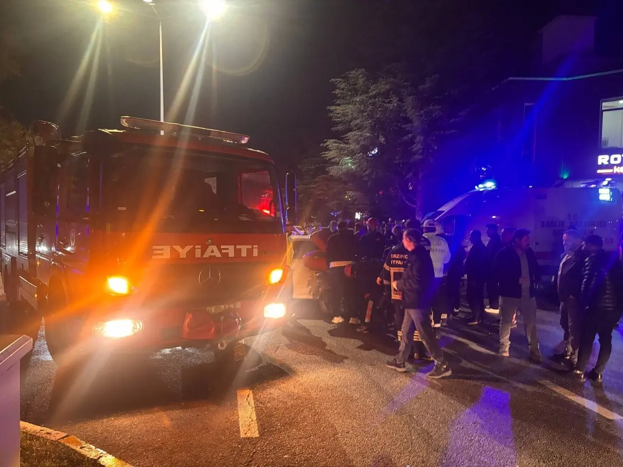 Erzincan’da motosiklet ile otomobil çarpıştı: 1 yaralı