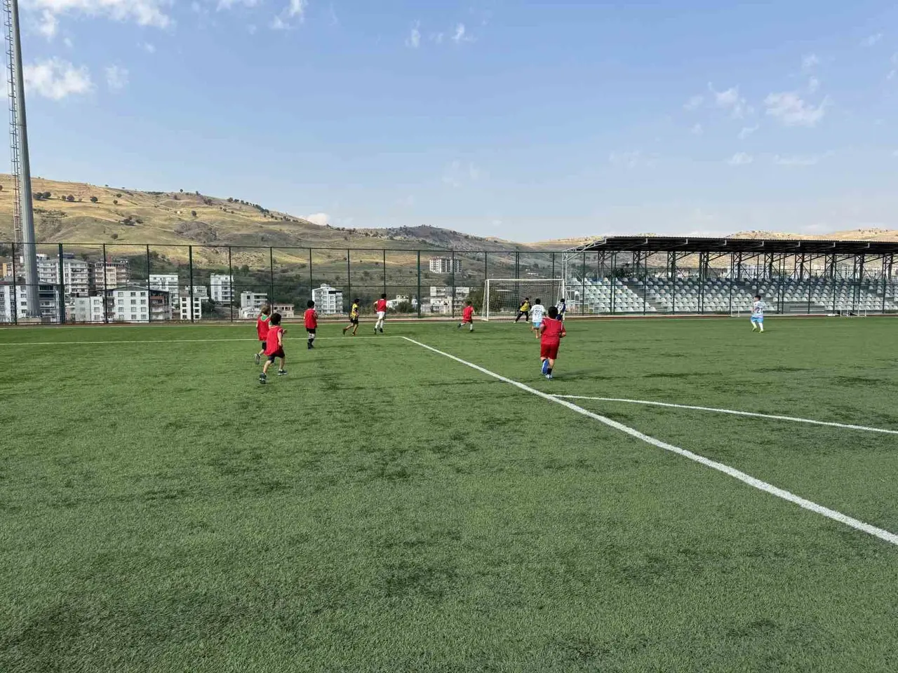 Diyarbakır’da çocuklar sporla kötü alışkanlıklardan korunuyor