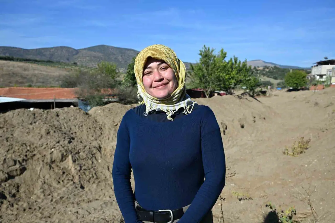 Geçmişte taşkınlar yaşanan dere temizlendi