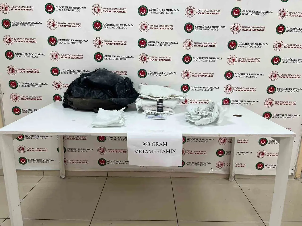 Esendere’de 1 kilo metamfetamin ele geçirildi