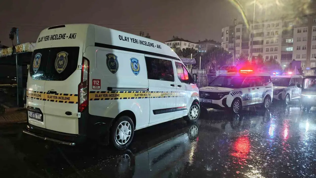 Samsun’da bıçaklı kavga: 2 yaralı