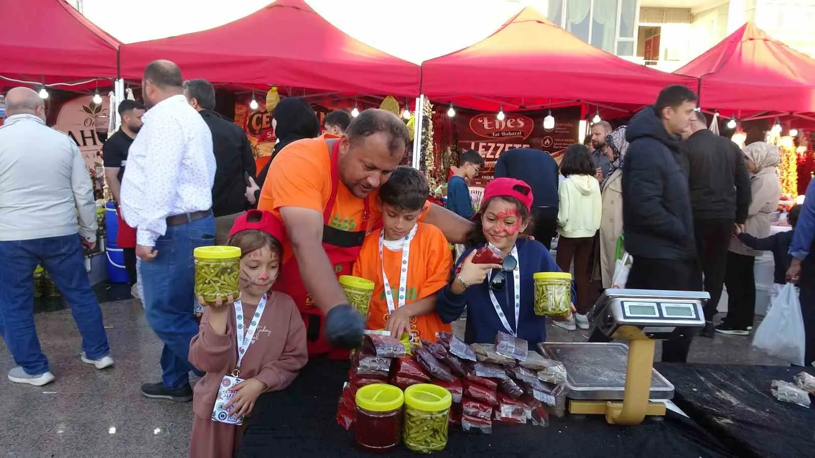 Kilis’te Biber Festivali coşkusu sürüyor