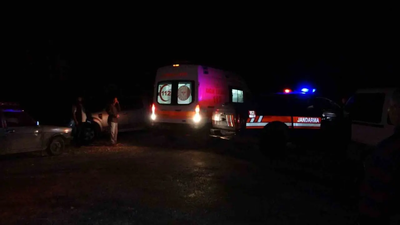 Kayıp olarak aranan çiftin otomobili uçurumda bulundu: 1 ölü, 1 yaralı