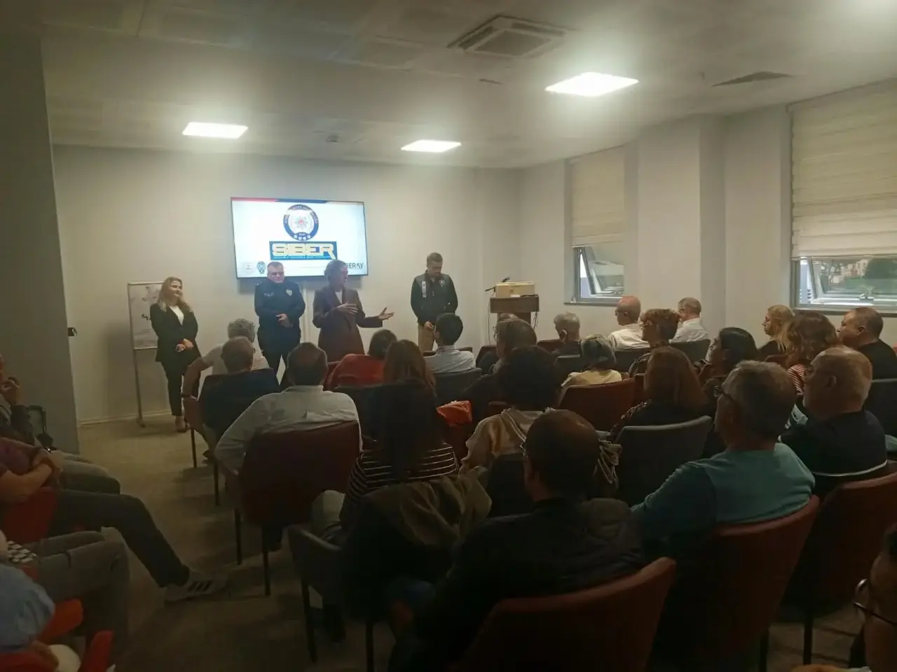 Nazilli’de sağlık personeline siber güvenlik eğitimi verildi
