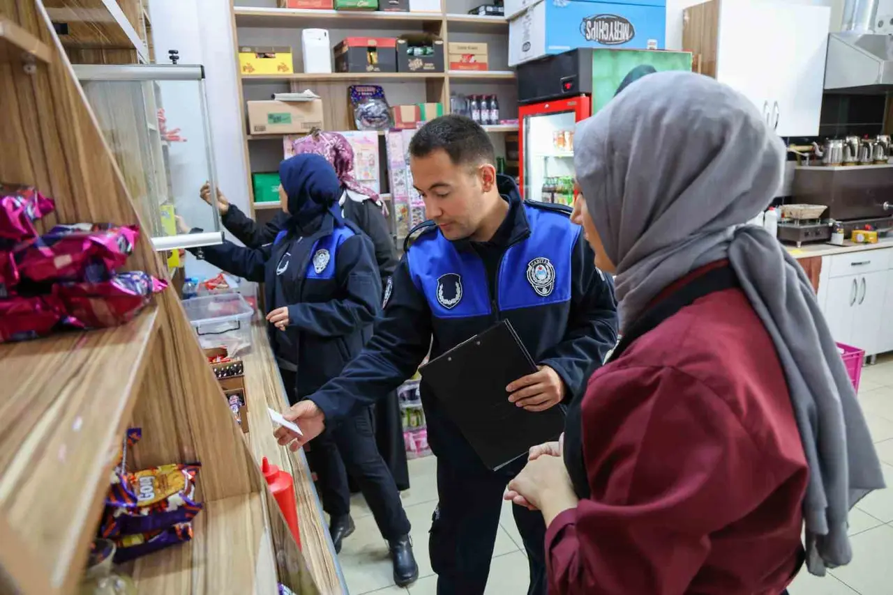 Selçuklu’da okul kantinlerine denetimler sürüyor