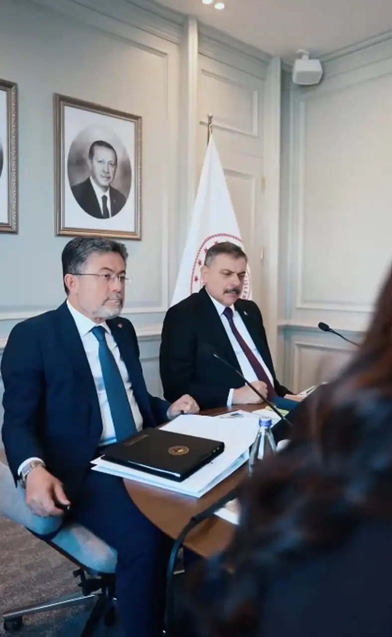 Bakan Çiftçi: "Vatandaşımızın güvenliğini korurken sahipsiz hayvanlarımızın bakımını ve refahını da gözeteceğiz"