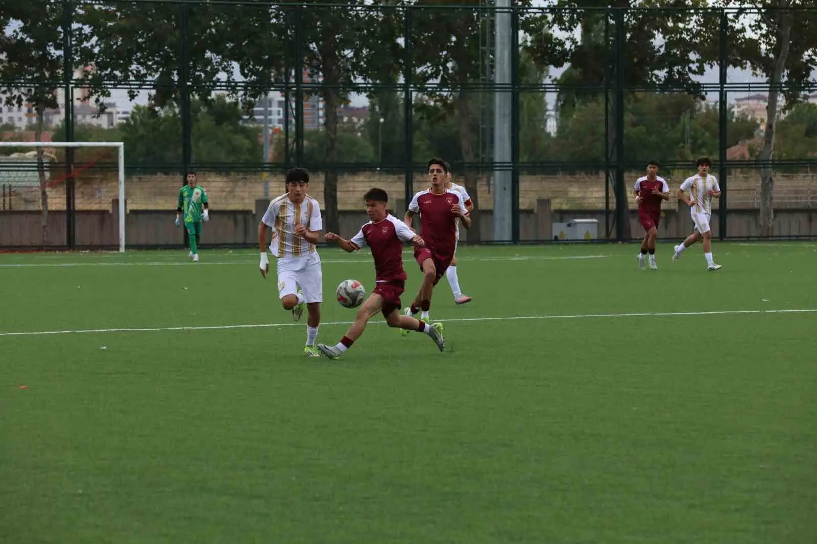 Kayserispor U17 takımı 3 puanı 3 golle aldı