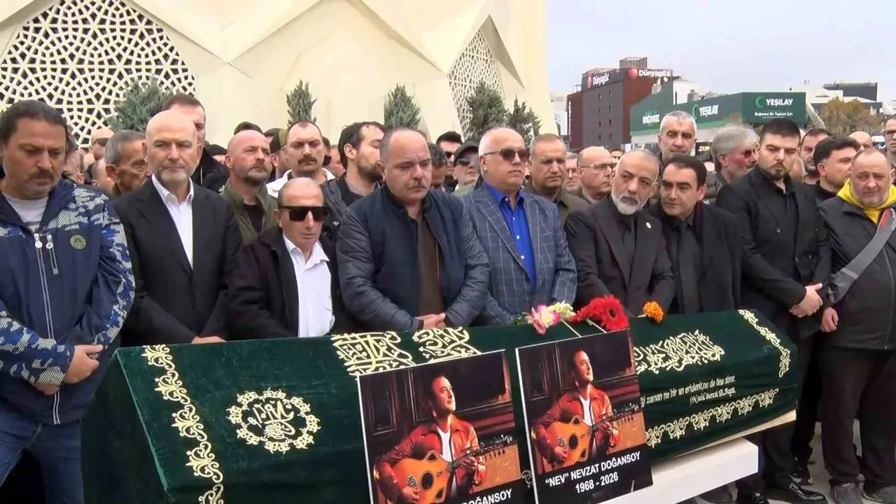 Türk Pop-Rock müziğinin acı kaybı: Sanatçı Nev son yolculuğuna uğurlandı