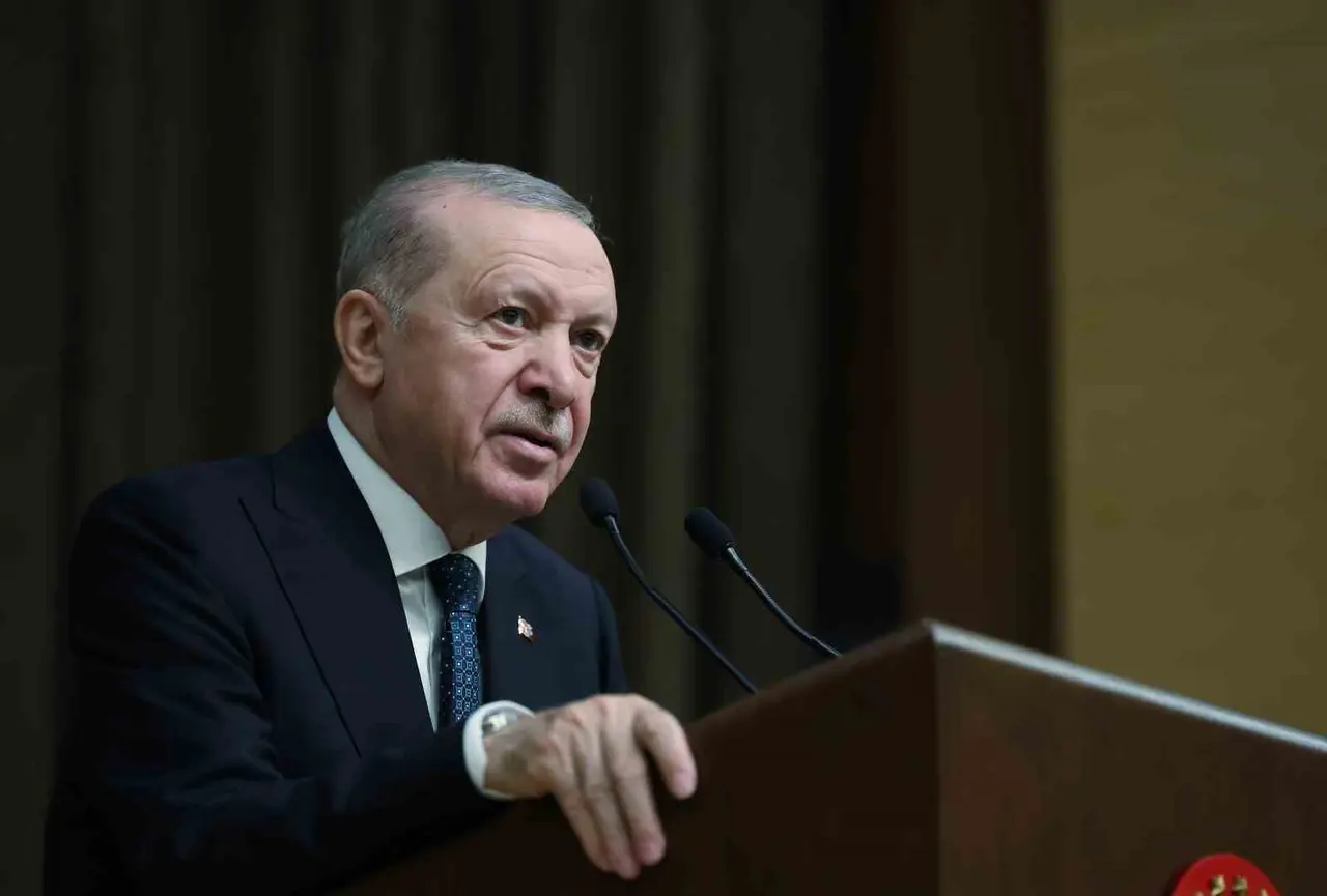 Cumhurbaşkanı Erdoğan: "Dünyayı sömürerek, bölgemizi kan deryasına çevirerek kendilerine refah düzeni kurmak isteyenlere boyun eğmeyeceğiz"