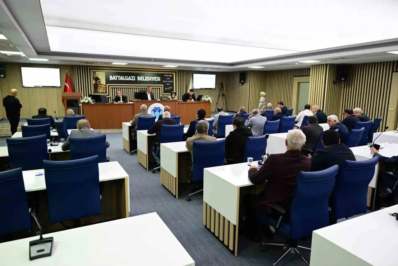 Battalgazi Belediyesi Ekim ayı meclis toplantısı tamamlandı