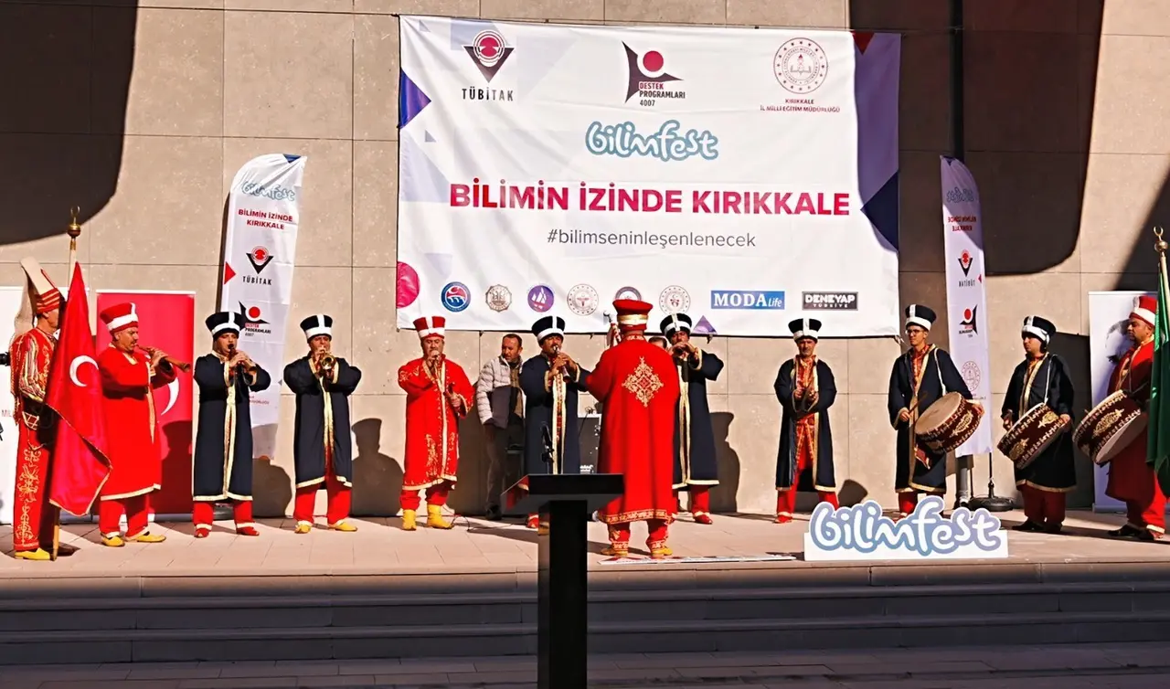 Kırıkkale’de bilim şenliği mehteran gösterisiyle başladı