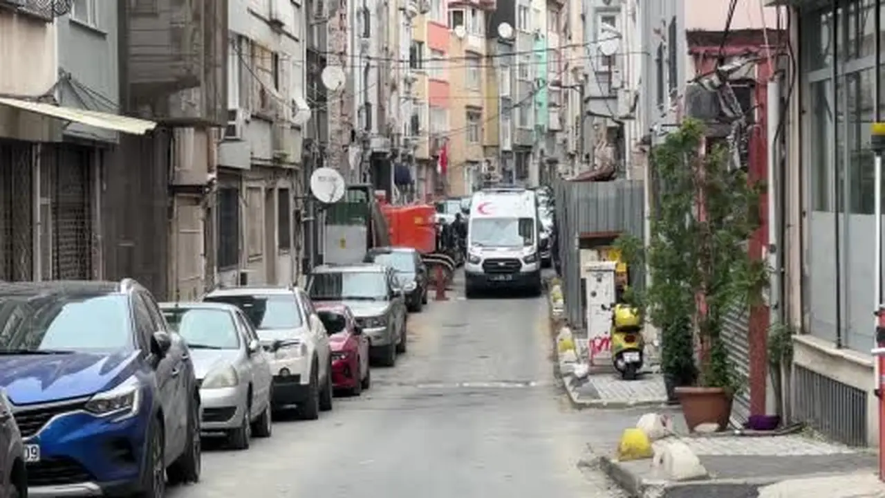 Şişli’de apartman boşluğuna düşen kadının ölümüyle ilgili 2 şüpheli gözaltına alındı