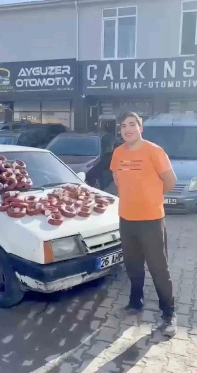 Eskişehir’de otomobilini 100 kilo dana sucuğuyla takas etti