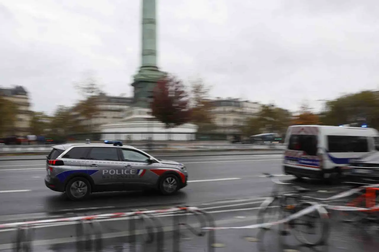 Paris sokaklarına gösteri öncesi polis ve jandarma konuşlandırıldı