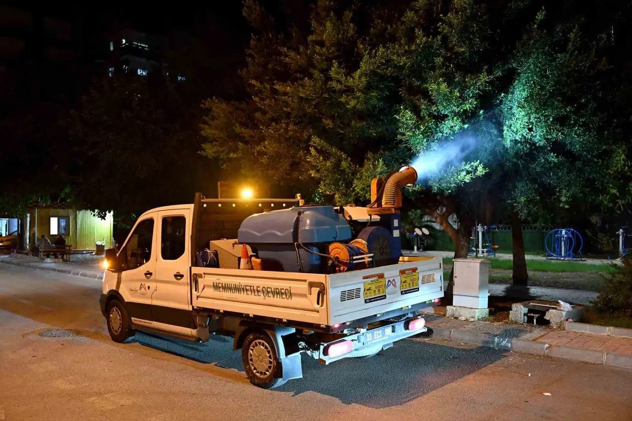 Mersin’de zararlılara karşı 505 personelle yıl boyunca ilaçlama