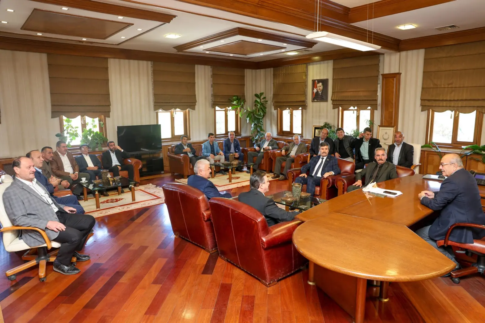 Başkan Arslan, muhtarların gününü kutladı