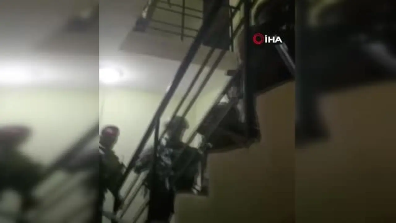 Mersin’de 79 ve 28 yıl hapis cezasıyla aranan 2 hükümlü yakalandı
