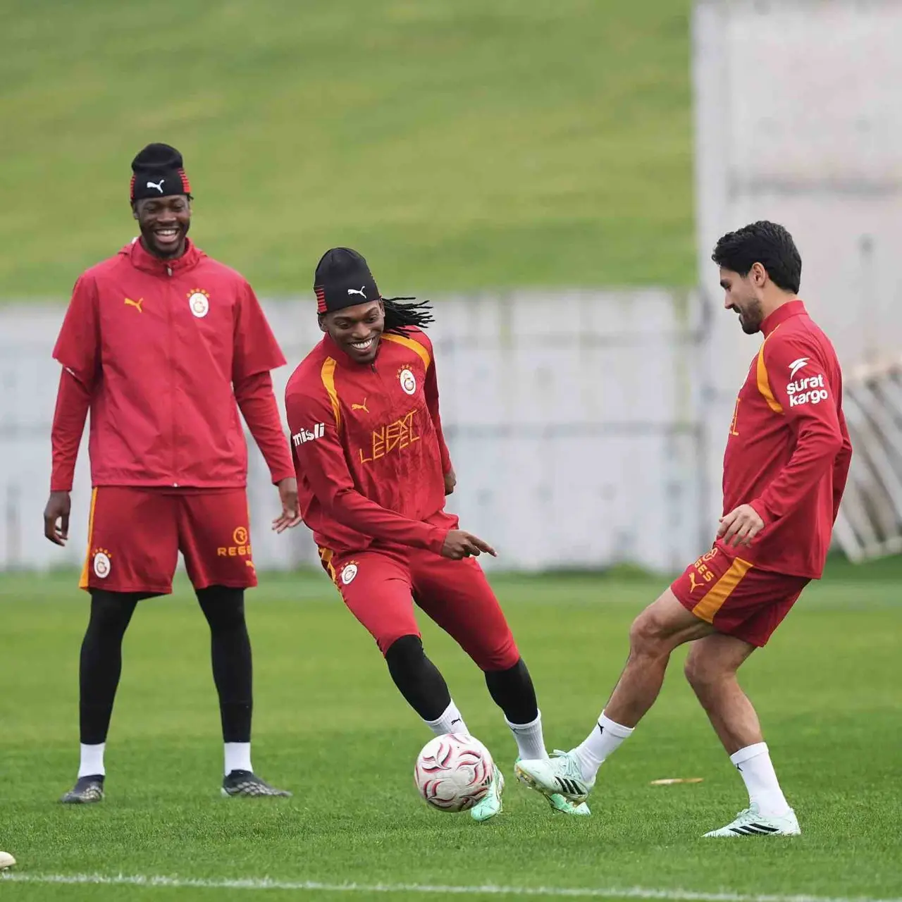Galatasaray, Fenerbahçe derbisinin hazırlıklarını tamamladı