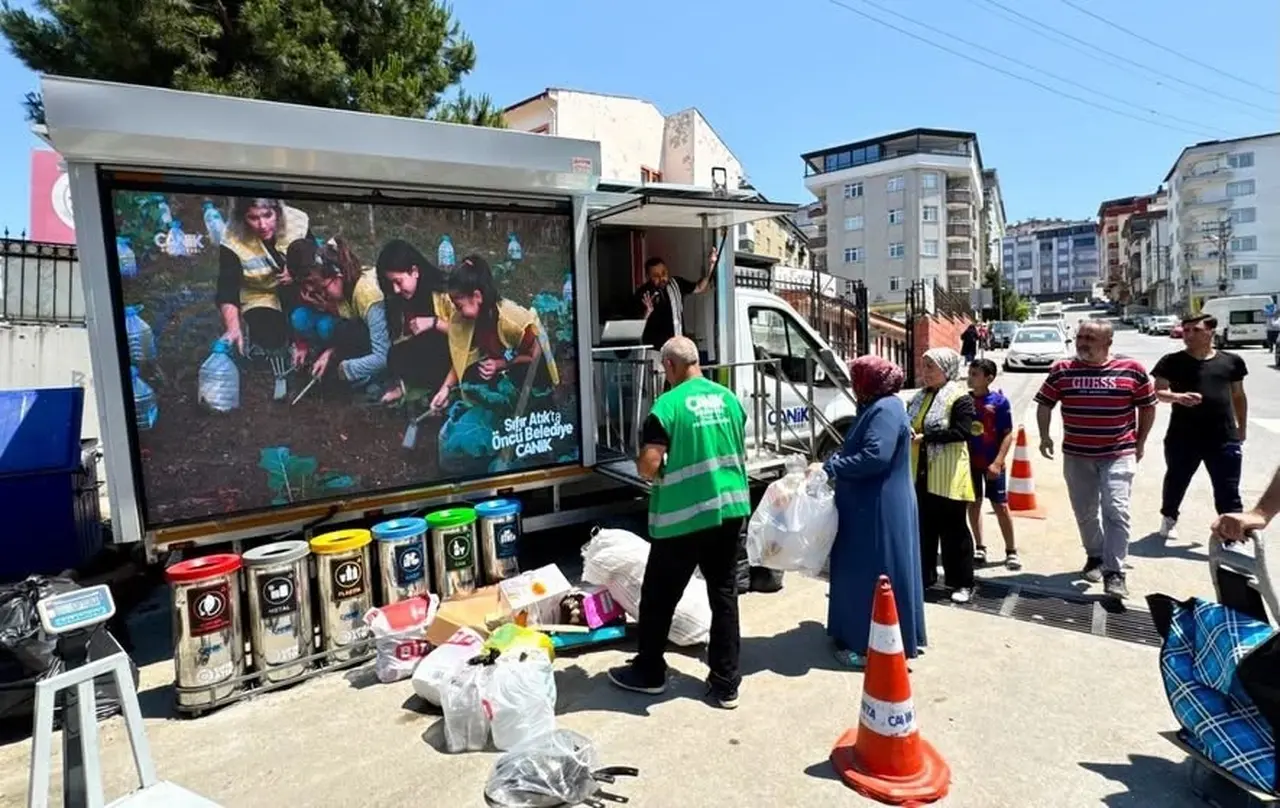 Canik Belediyesi,  sıfır atıkla aile bütçesine katkı sağlıyor