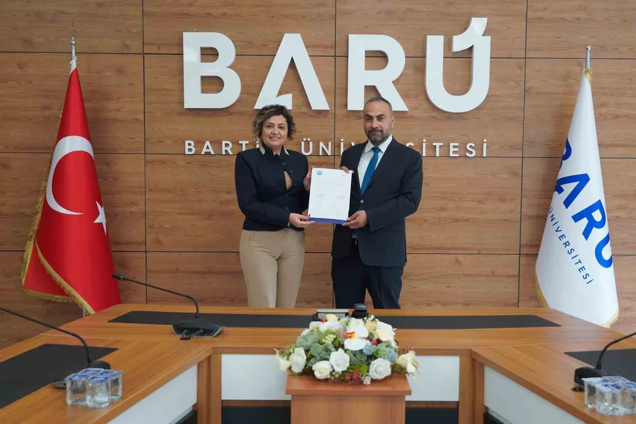 BARÜ ile Kosova Üniversitesi arasında akademik iş birliği protokolü imzalandı