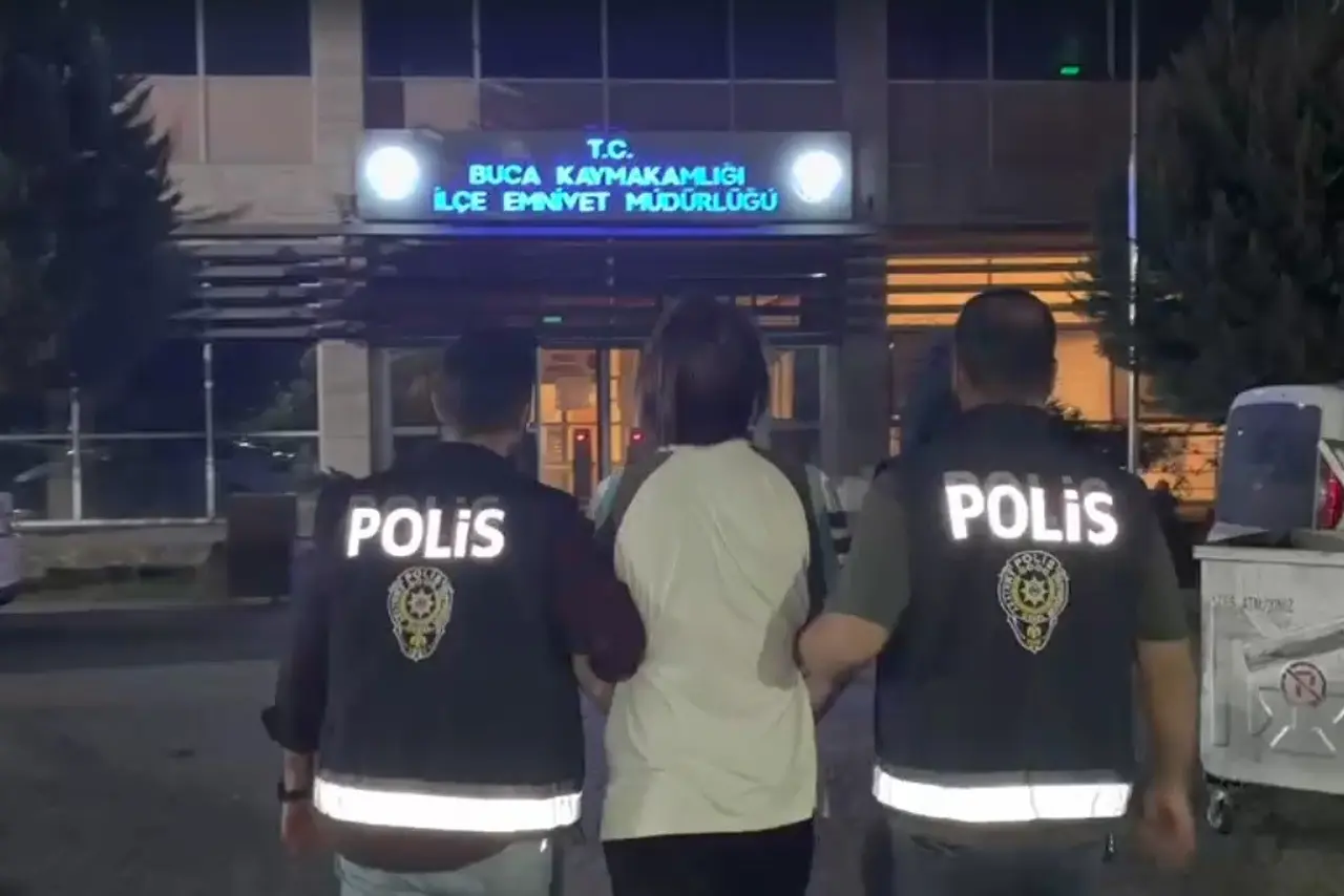 İzmir’de 12 yıl cezası bulunan hükümlü yakalandı