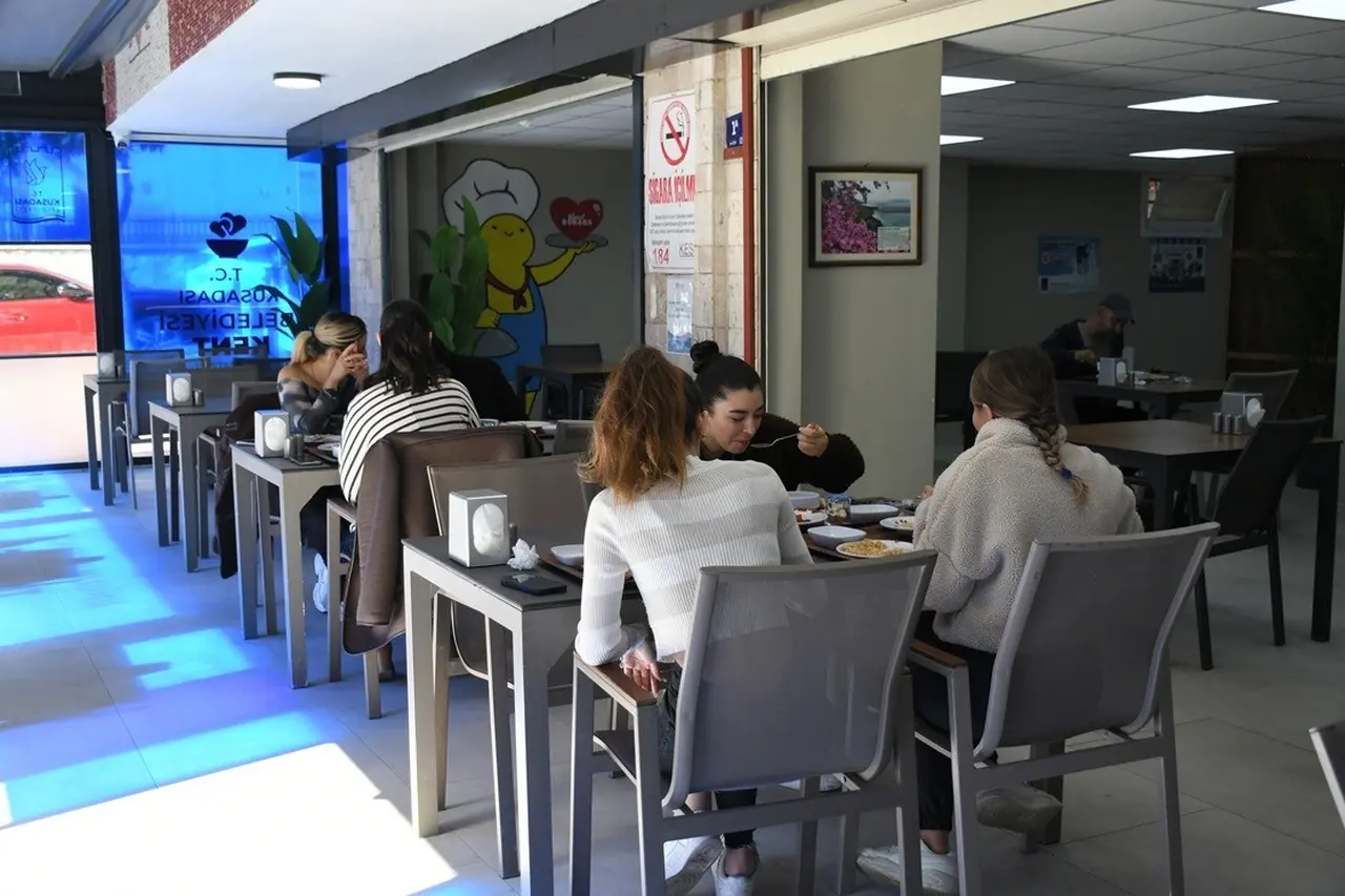 Kuşadası Kent Lokantası’nda satışların yüzde 92’si Adalı Kart ile yapıldı