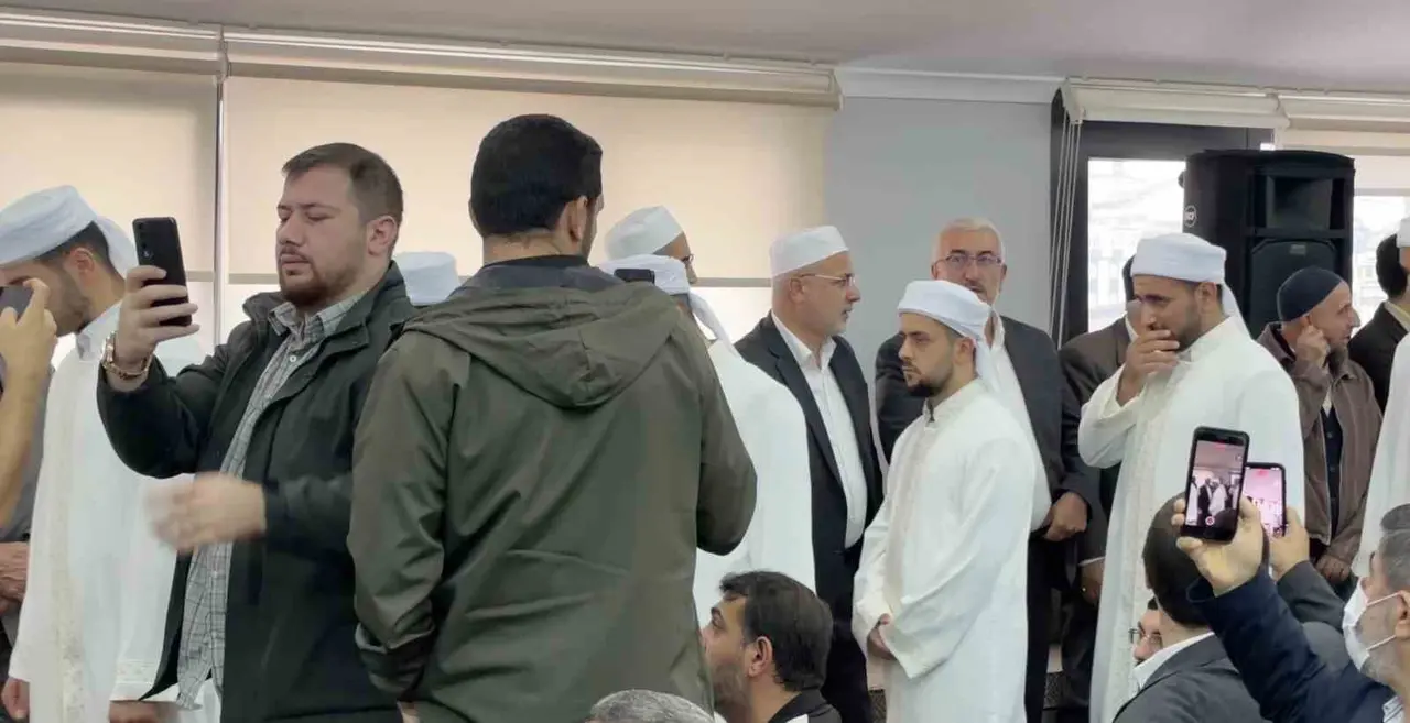 Arnavutköy’de 49 hafız icazet aldı