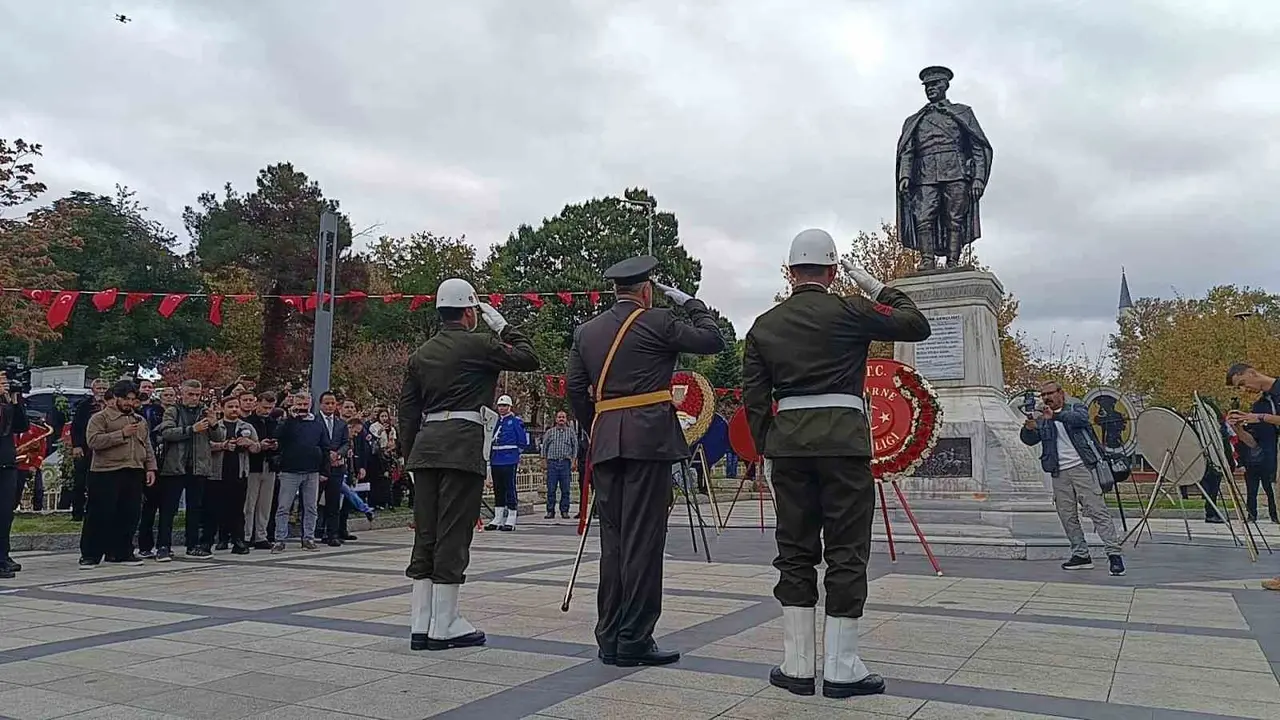 Edirne’de Cumhuriyet’in 103. yılına coşkulu kutlama