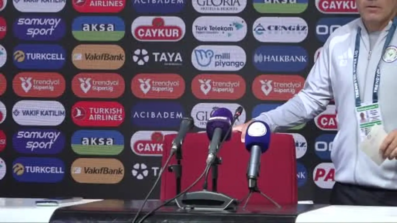 Ekrem Dağ: "Halil Umut Meler’i bizim maçlara vermesinler"